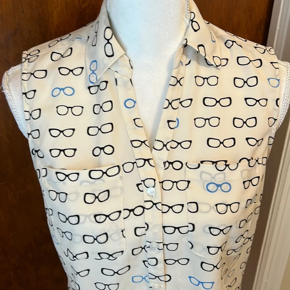 Talbots eyeglass / glasses V neck sleeveless button up. Whimsical. - Picture 1 of 8